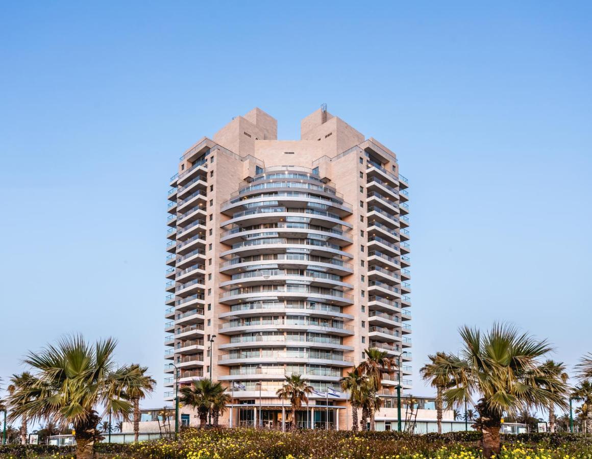 Ramada Hotel & Suites By Wyndham Netánja Kültér fotó