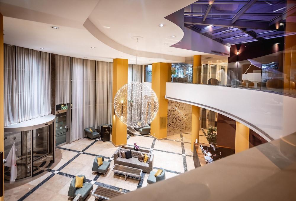 Ramada Hotel & Suites By Wyndham Netánja Kültér fotó